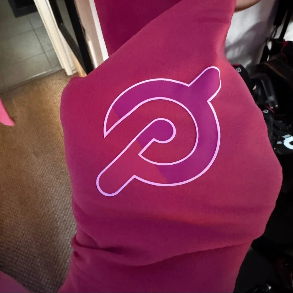 Peloton Women’s Small Pink Cross Front High Rise Leggings. - Picture 4 of 6